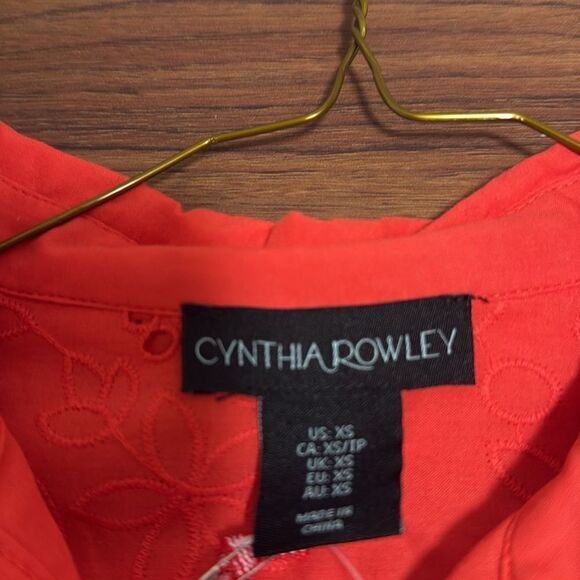 NWT Cynthia Rowley Woman’s Eyelet Embroidered Cotton Blouse in Red. Size XS. - Picture 9 of 11